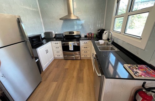 Marsh Harbour Cottage | Great Cistern Beach Village