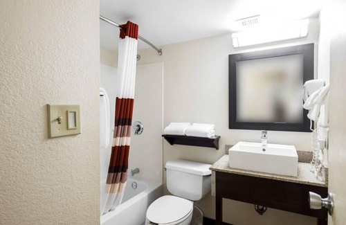 Downtown San Antonio Hotel | Great Deal! Pet Friendly Property, Minutes to Freeman Coliseum and AT&T Center!