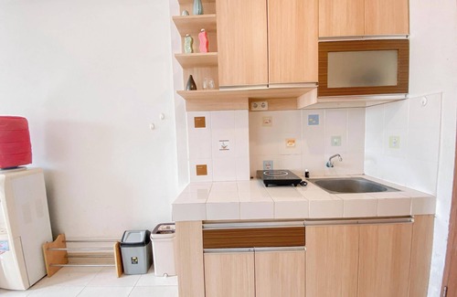 Cileunyi Apartment | Great Deal Studio Room At Pinewood Jatinangor Apartment