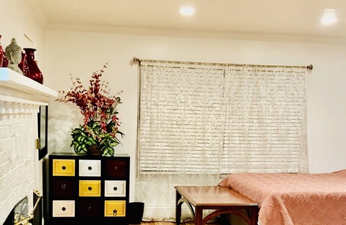 East Norwalk House | Great Find Beach Flat!