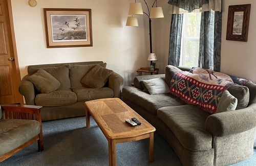 Siren Cabin | Great fishing and boating at a 3 bedroom cabin on Clam Lake in Siren Wi.