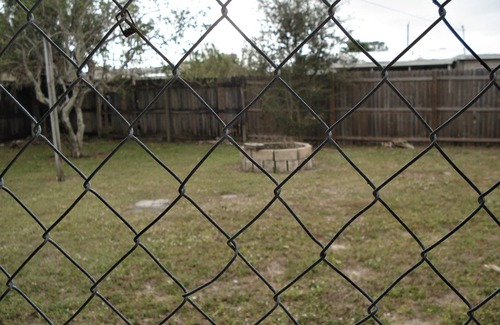 North Port House | Great for a family 2 to 4 people 2 bedrooms 1 bath home in North Port.