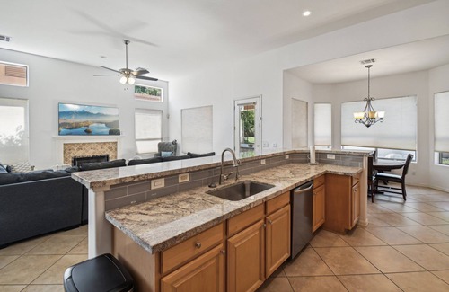 Arabian Crest House | Great for families; Heated Pool & Spa, Very Clean!