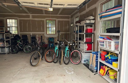 Montauk House | Great for Families - Walk to Beach and Town - Lots of Amenities