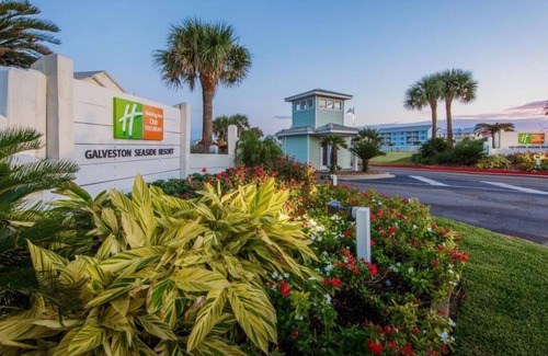 Galveston Resort | Great Galveston getaway resort. Has all the amenities and more.