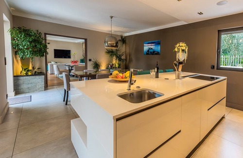 Plan-de-la-Tour Villa | Great Getaway on French Riviera for all year around stay