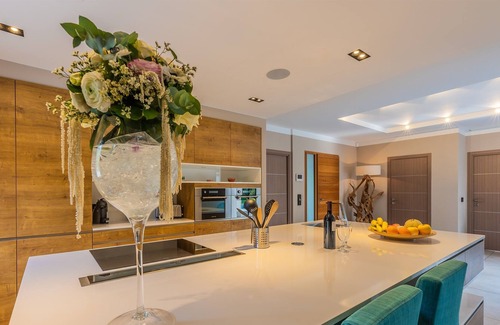 Plan-de-la-Tour Villa | Great Getaway on French Riviera for all year around stay