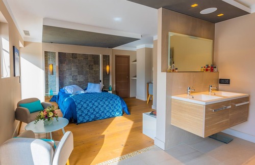 Plan-de-la-Tour Villa | Great Getaway on French Riviera for all year around stay