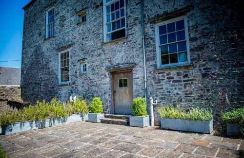 Laugharne House | Great House