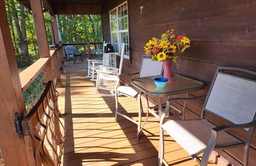 Sevierville House | Great House, Great Vibe. Lake Access/View, Clean, Quiet, Family Pet Friendly.