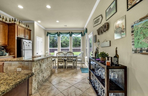 Johnson City House | Great House in the heart of the Hill Country