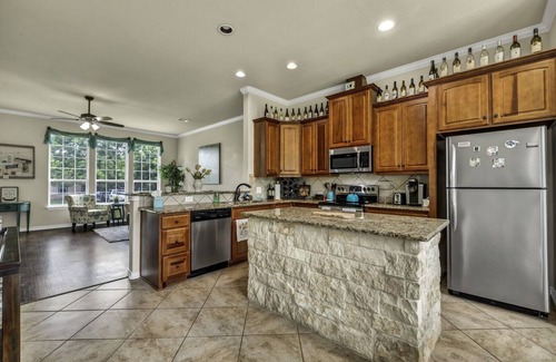 Johnson City House | Great House in the heart of the Hill Country