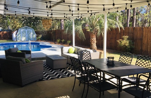 Wilmington House | Great Location close to Beach and downtown!