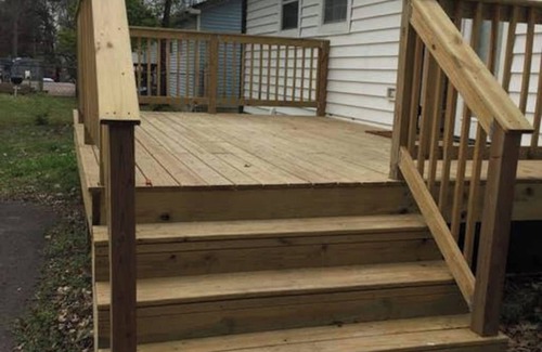 Talbot's Corner House | Great Location .Cute Cottage in Hip East Nashville