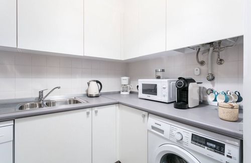 Socorro Condo | Great location in center of Lisbon (Lift/WI-FI/Air-conditioned)