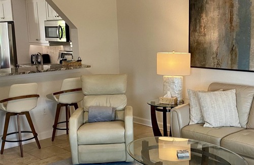Siesta Key Condo | Great location on the Beach!nrenovated 2bd,2bth, Christmas week available!