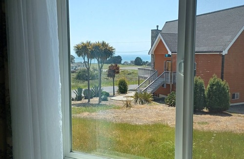 Shelter Cove Apartment | Great location on a 9 hole, golf course, short walk to the ocean.