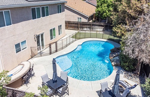 Raisin House | Great location pool house sleeps 12