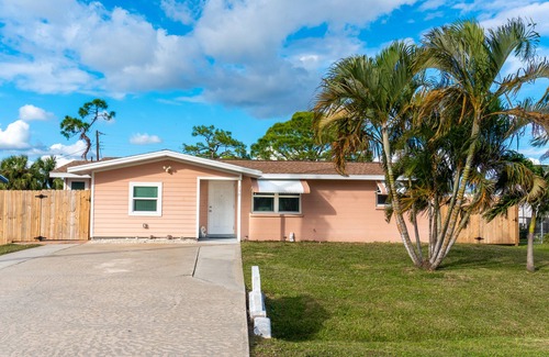 Englewood House | Great location! Private fenced backyard.