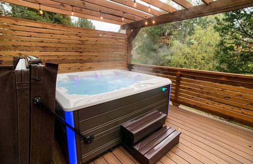 Hollister House | Great Location, Private Fire Pit, Hot Tub