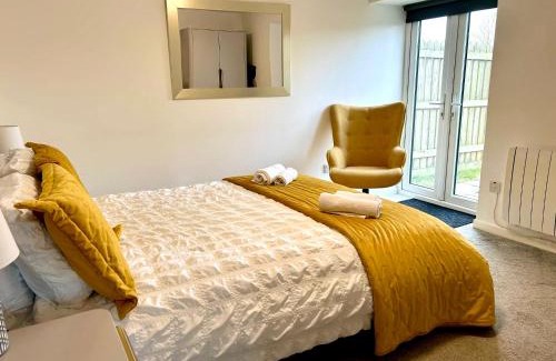 Marazion House | Great location very spacious. Sea and castle view