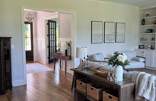 Evans House | Great Masters rental in quiet neighborhood