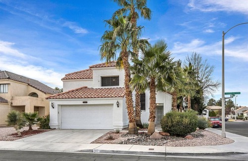 Green Valley House | Great neighborhood!