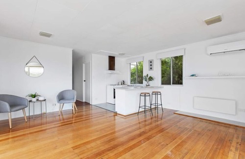 Apollo Bay House | Great Ocean Road Sandy Villa