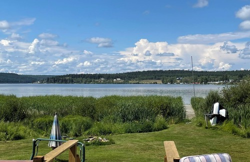 Lac La Hache Cottage | Great place to play, relax & fish