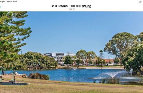 Rockingham House | Great Place To Stay - 5 minutes drive to the beach.