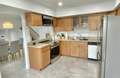 Town N County Park House | Great pool home in the middle of Tampa Bay
