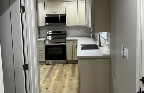 Modesto House | Great property for traveling nurses or internships