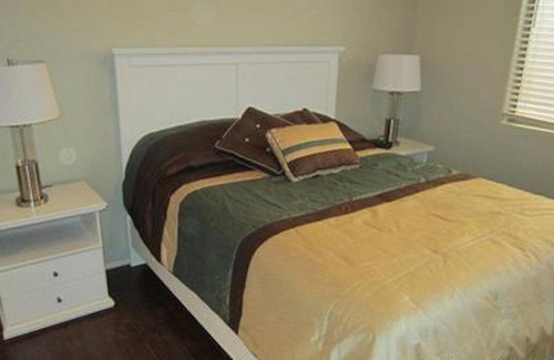 San Tan Valley House | Great rates! Johnson Ranch; golf, swim, hike.