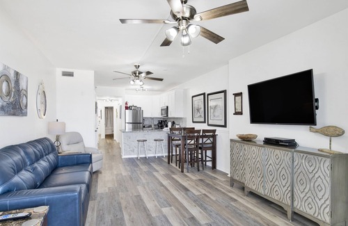 Gulf Shores Condo | Great Rates-Pet Friendly-Beachfront-Great Views
