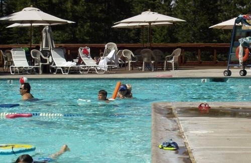 Truckee Condo | Great Ski in & Ski Out Northstar Condo