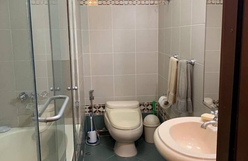 Leuro Apartment | Great spacious apartment in Miraflores