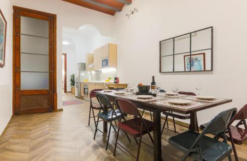 Gothic Quarter Apartment | GREAT SPACIOUS APARTMENT IN THE GOTHIC QUARTER