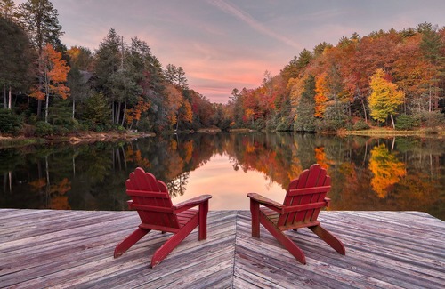 Lake Toxaway House | GREAT time for an Escape to Nature's Elegant Lakeside Mountain Retreat 6br/8bath