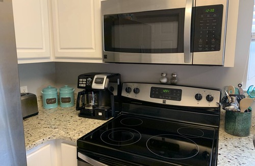 Navarre Beach Condo | Great time to drive down to the beach! Great condo! Read our reviews.