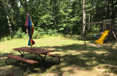Wellston House | Great vacation home near Tippy Dam, in the Manistee National forest