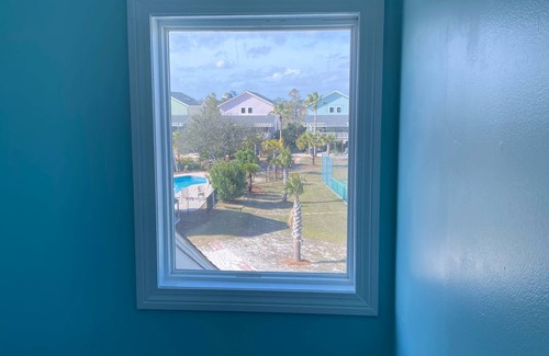 Gulf Shores House | Great value - 3 full baths, pool, tennis, deeded beach access
