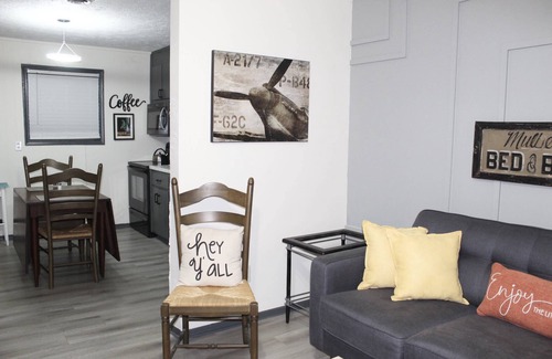 McDonough Apartment | Great Value for when you need a place to call home for a short period of time.