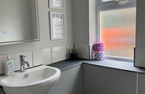 Camelford House | Great value serviced accommodation, North Cornwall