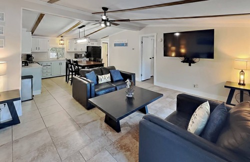 Put-in-Bay House | Great View of the Pool & People Comfortable 3 BR 2 BA Home on the Corner IC22