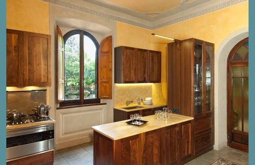 Borgo alla Collina Villa | great view! private jacuzzi pool, Villa with frescoes near Florence