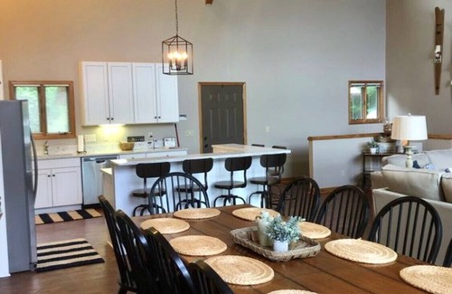La Follette House | Great views, Top Rated Home - The Island View at East Norris Point