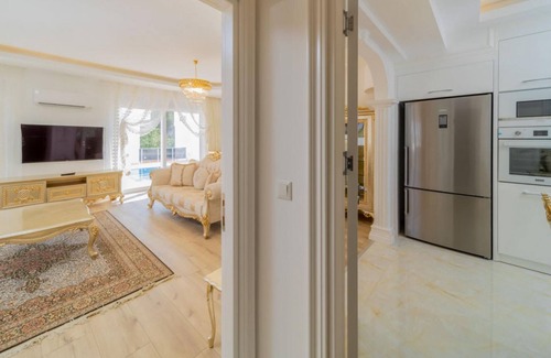 Kepez Apartment | Great Villa with Pool Hammam and Sauna in Antalya