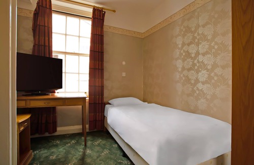 Ipswich Hotel | Great White Horse Hotel