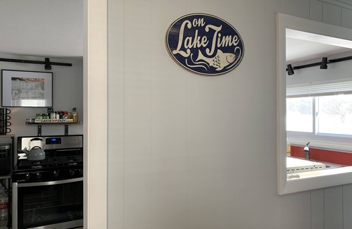 Auburn Cottage | Great Year-Round Rental Cottage Finger Lakes Owasco Lake, NY - Smiling Moon
