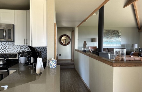 Bodega Bay House | Grebe - Big 5 bedroom on the 8th fairway, great views.